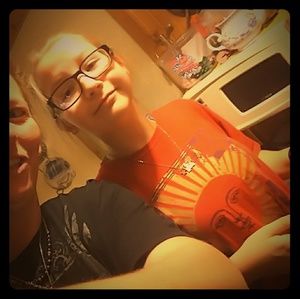 Looking for this girl some clothes